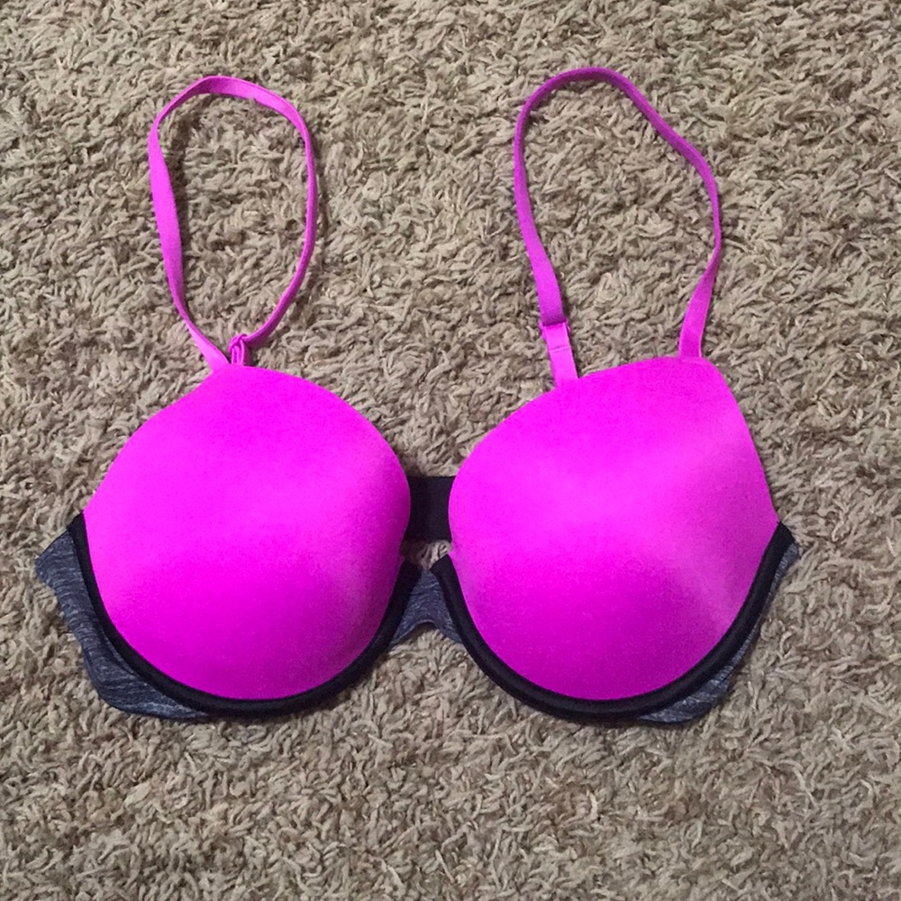 PINK wear everywhere push up bra